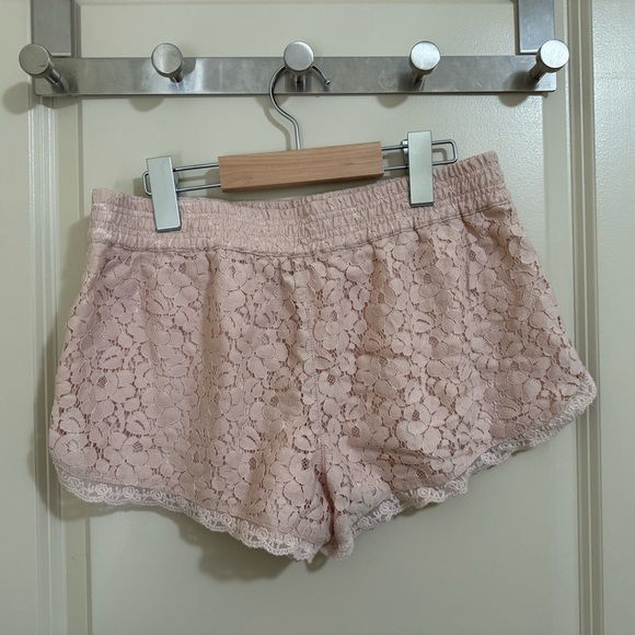 Talula Shorts - Crochet Pink - Picture 1 of 3